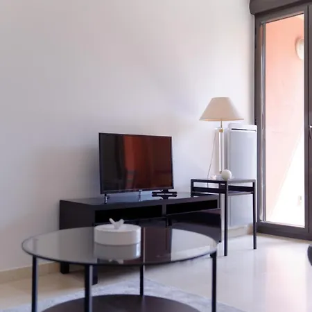 Apartmán Lafayette Chez Jeannine Furnished Flat *